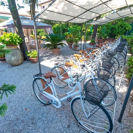Hotel Tirreno Forte dei Marmi Exterior foto