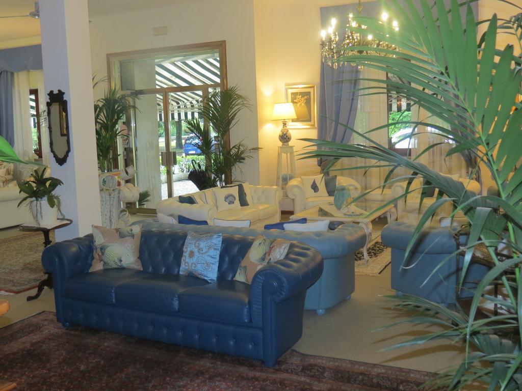 Hotel Tirreno Forte dei Marmi Exterior foto